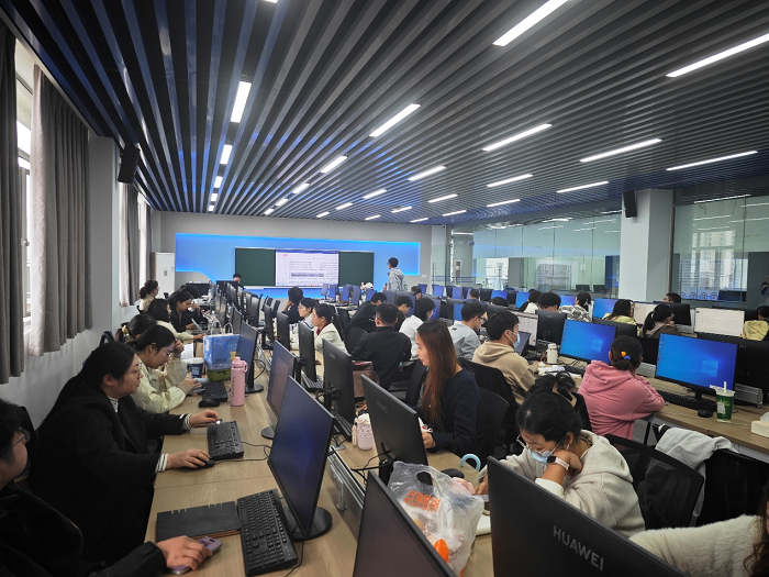 信息工程學院網(wǎng)絡技術交流平臺 連接未來，共享智慧